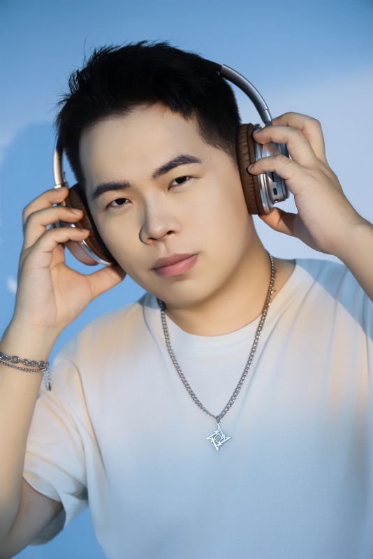 星逆的第一张照片--温州相亲服务中心