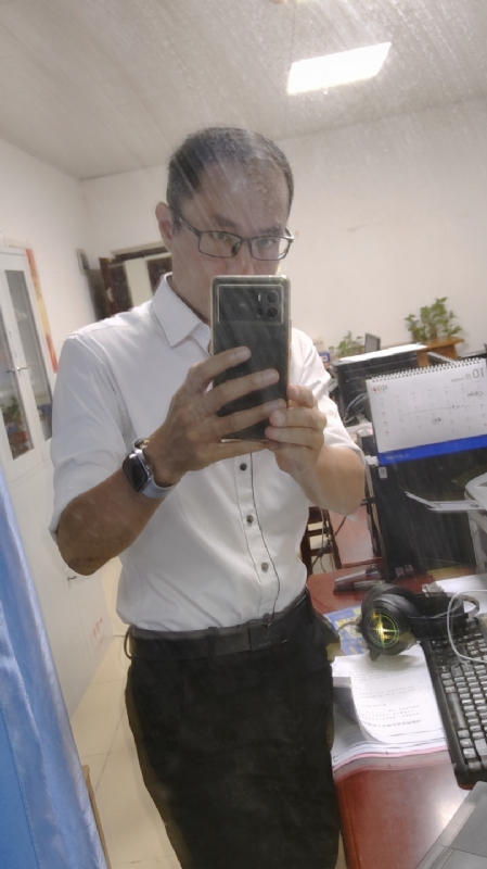 老蔡先生的第一张照片--温州相亲服务中心