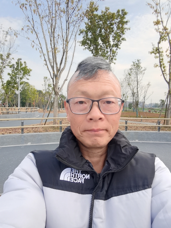 做喜欢的事的第一张照片--温州相亲服务中心