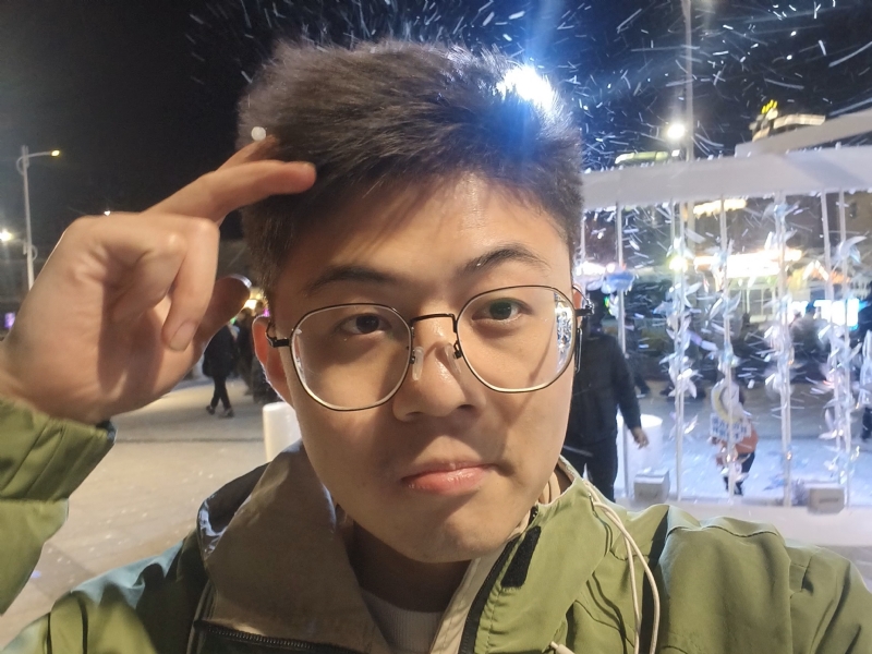 独揽星河的第一张照片--温州相亲服务中心