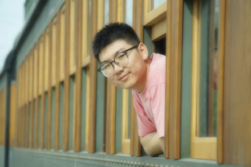 锦瑟无端五十弦的第一张照片--温州相亲服务中心