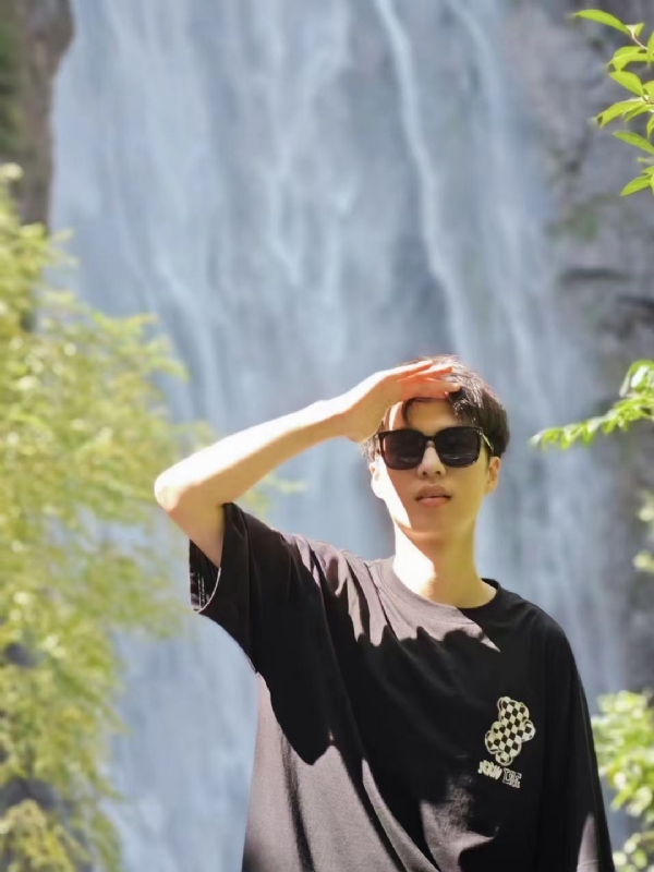 大橙子的第一张照片--温州相亲服务中心